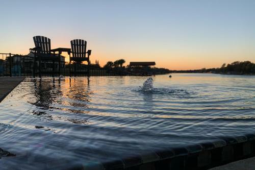 Sunsets To See At Paradise Point