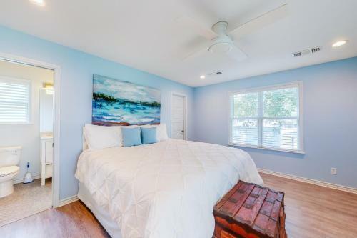 Bluebonnet Cove