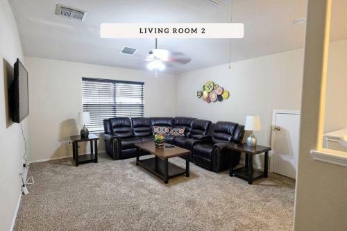 Houston And Katy Area - Short Term Monthly Rental - Marble Falls