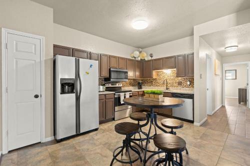 Bed & Breakfast Ethernet Staycation Extended Transition Lodging