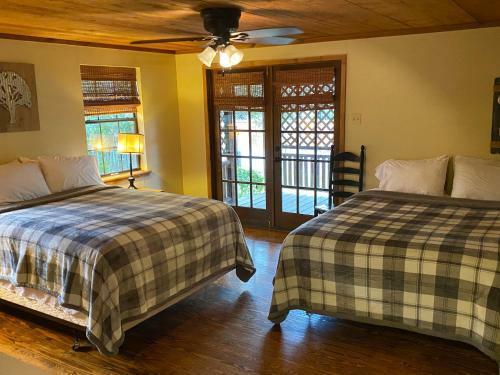 Hotel The Springs