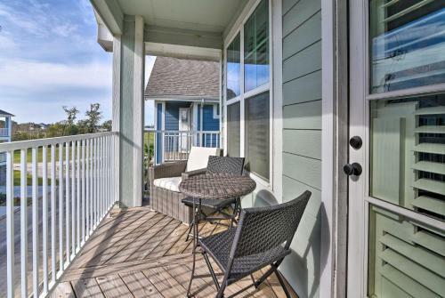 Sleek Lakeside Townhome By Kemah Beach And Nasa