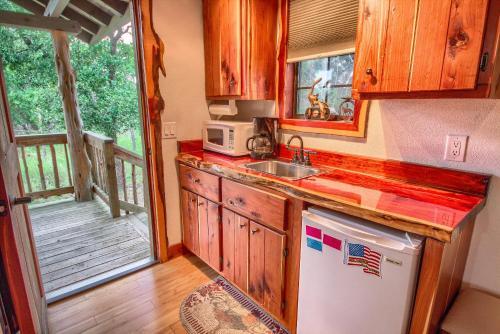 Cedar Bliss Cabin