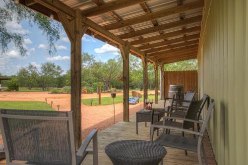 New Gorgeous Home With Hot Tub And Grill