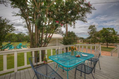 Gorgeous Home On Wine Trail With Fire Pit