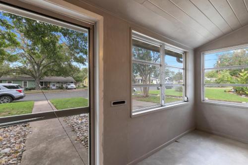 Gorgeous Home With Grill 5min From Mainst
