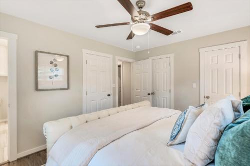 New! Luxury Home Just 5 Min From Main St!
