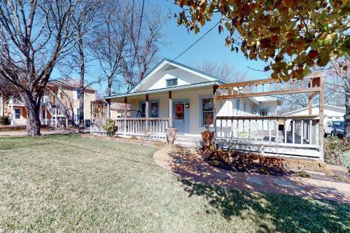 Kuhl Cottage