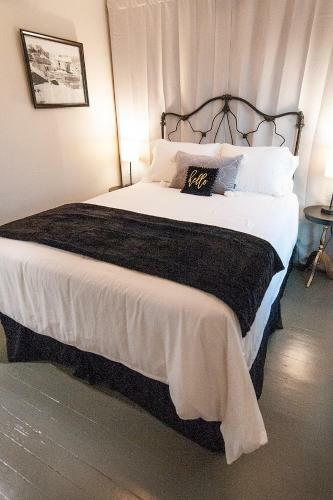 Dabbs Hotel