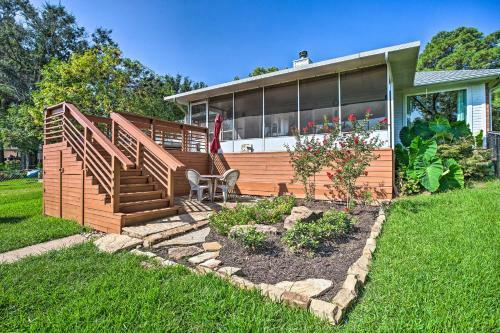 Modern Mabank Getaway With On-site Reservoir Access!