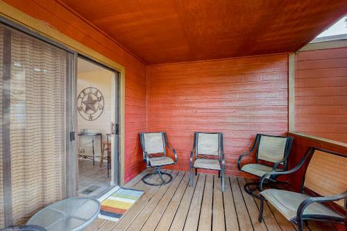 Woodlake Retreat
