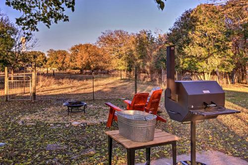 Restored Hill Country Cottage With Updated Yard!