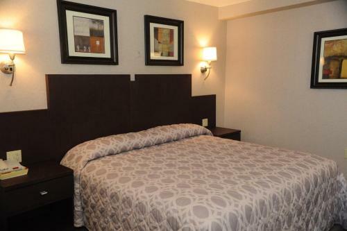 Skyview Motel