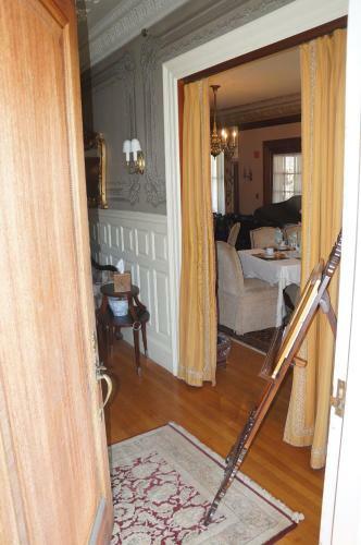 Bed & Breakfast Silver Fountain Inn