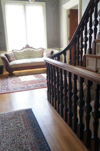 Bed & Breakfast Silver Fountain Inn