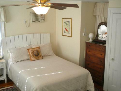 The Stirling House B&B Greenport