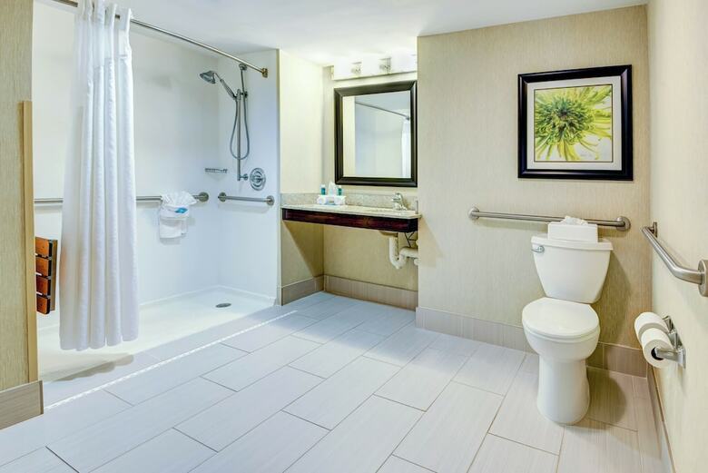 Hotel Holiday Inn Express - Neptune