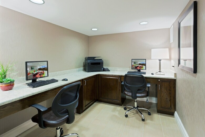 Hotel Holiday Inn Express - Neptune