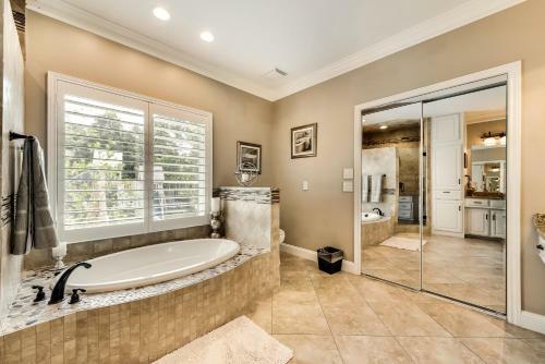 Villa Award Winning Water Front Home