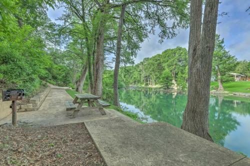 Apartamento Quaint New Braunfels Condo With Community Pool!