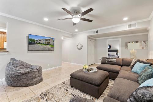 Apartamento New! Modern Riverfront Apt 5blks To Schlitterbahn!