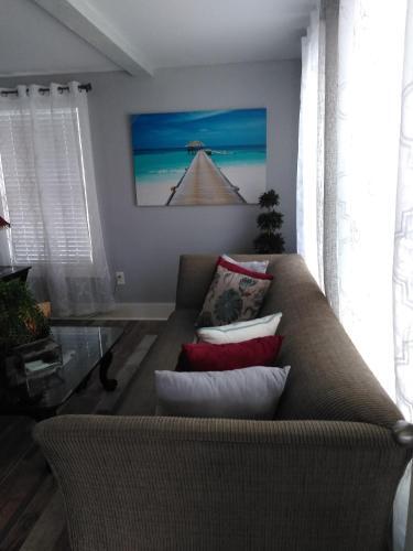 Aworldaway! Casual Elegance By The Beach.