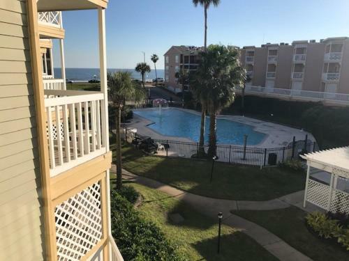 Apartamento Sunny Daze Beachfront Condo