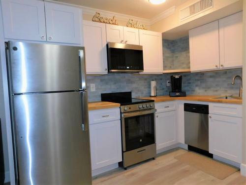 Apartamento Sunny Daze Beachfront Condo