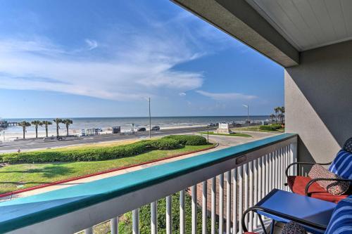 Apartamento Beachfront Casa Del Mar Condo With Ocean Views!