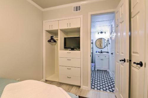 Apartamento Galveston Getaway Across From 61st St Pier!
