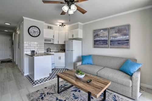 Apartamento Galveston Getaway Across From 61st St Pier!