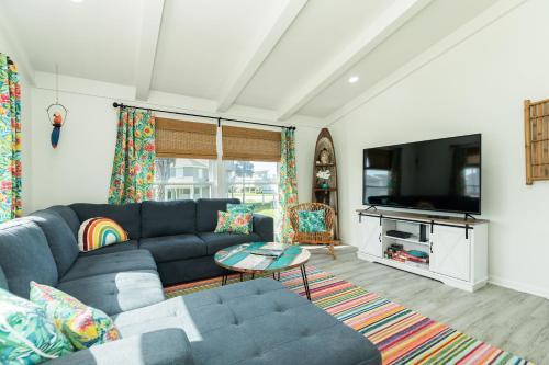 Aloha House - Classy Decor And Finishes - Easy Beach Access!