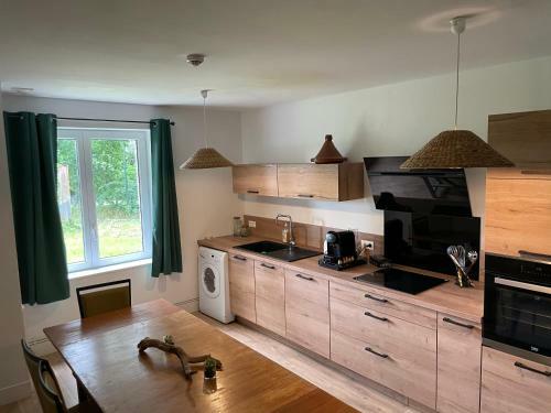 Les G�tes Du Ch�teau Du C�dre