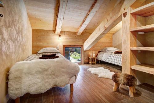 Chalet Les Br�vins - Ovo Network