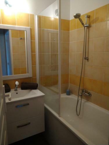 Apartamento Appartement Au Calme Face Au Lac
