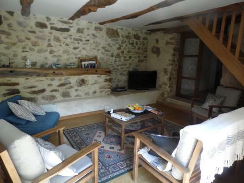 Bed & Breakfast Combecave