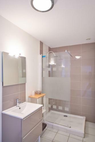 Hostal Carre Saint Pierre & Restaurant
