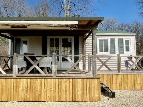 Jura Mobile Home