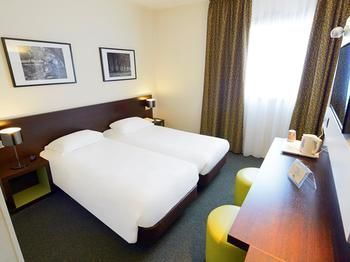 Hotel Kyriad Orly Athis-mons