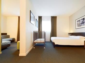 Hotel Kyriad Orly Athis-mons