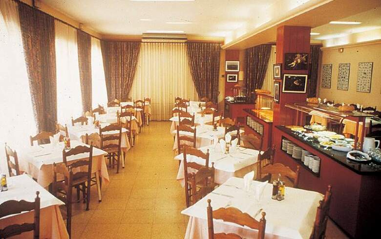 Hotel & Diving Les Illes
