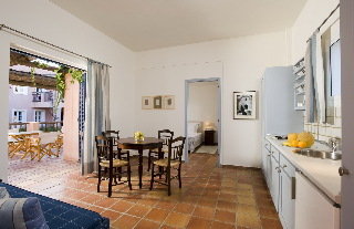 Hotel Candia Park Village