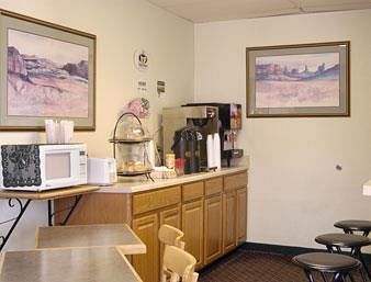 Motel Super 8 Raton