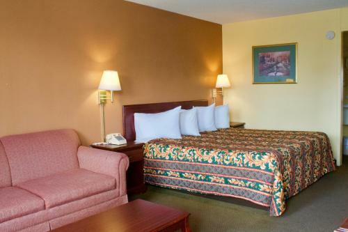 Motel Relax Inn - Monroe