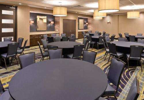 Hotel Springhill Suites By Marriott Raleigh Cary