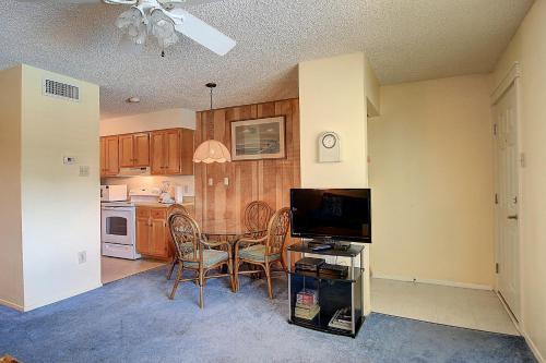 Apartamento Courtyard #203