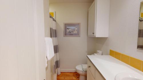 Tc203- Bron's Beach Shack Townhouse