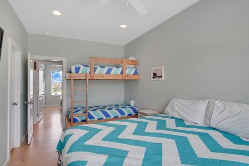 Avg622#1-beach Club 1 Home
