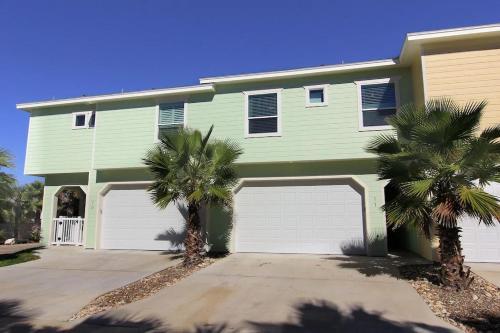 Ra-11- The Tranquil Turtle Townhouse
