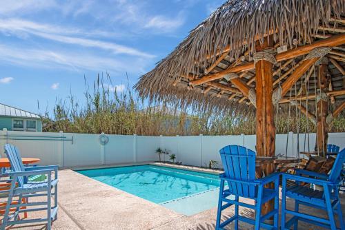 Bb614- Nauti Beach Formally Pickled Parrot Home